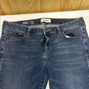 Sonoma Blue Skinny Jeans with Classic Medium Wash